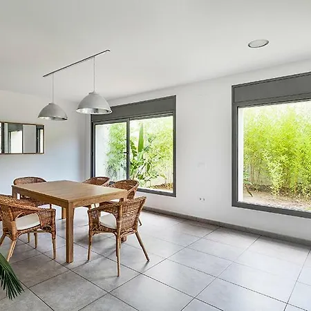 Дом отдыха Villa Garriguella Гарригелья